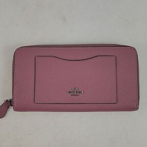 Coach Outlet Pink Pebbled Leather Women's Wristlet